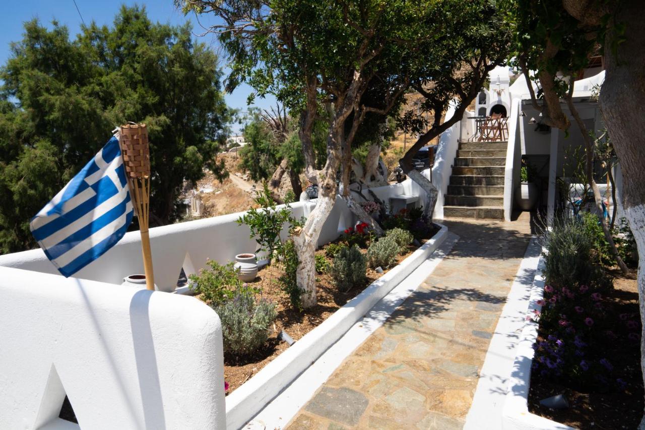 Mama's Pension Agios Stefanos  Bagian luar foto